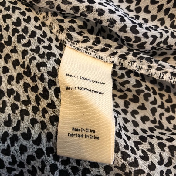 L’agence XS Nadine ruffled heart blouse sheer - Picture 12 of 12